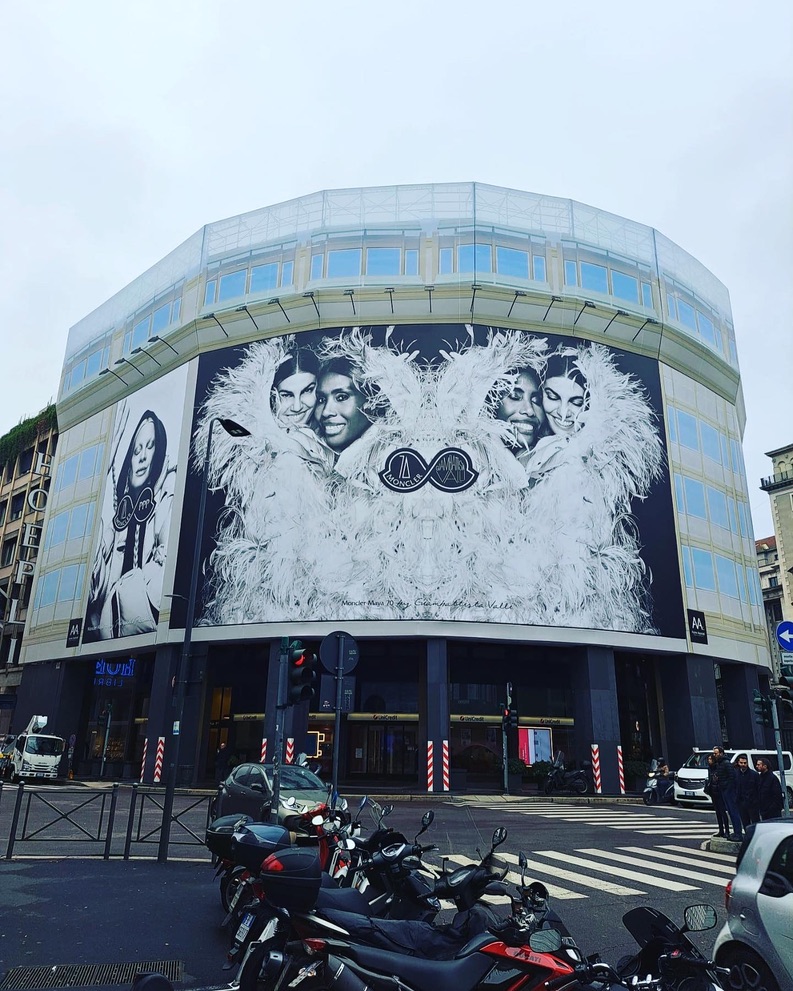 Milano Piazzetta Meda – Moncler